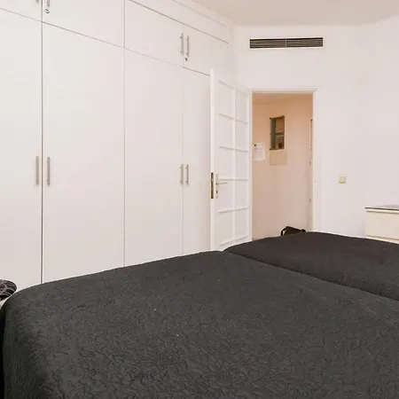 Club Atlantis 28 - One Bed Appartement