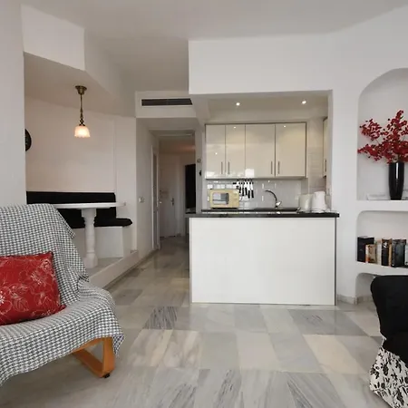 Club Atlantis 28 - One Bed Apartment *