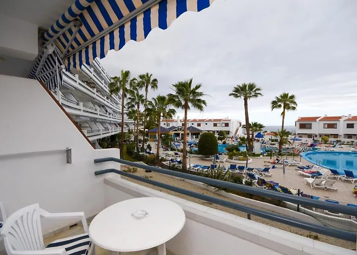 Club Atlantis 28 - One Bed