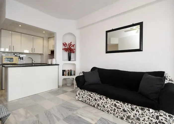 Club Atlantis 28 - One Bed