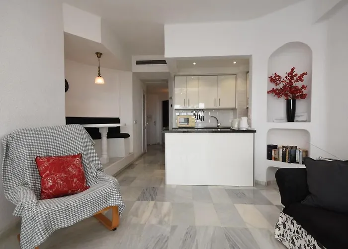 Club Atlantis 28 - One Bed Apartament *